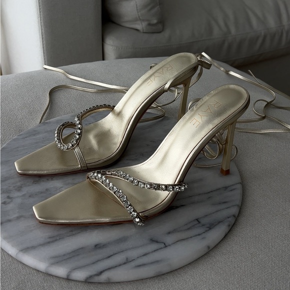 REVOLVE Heels - Picture 2 of 6